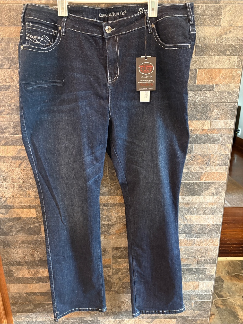 Cowgirl Tuff Jeans Natural Waist Bootcut with Glitter Size 40 Regular